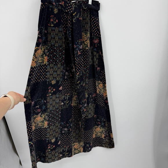 Vintage Dresses & Skirts - Vintage Black Velvet Moody Witchy Patchwork Floral Pattern Maxi Skirt sz XS belt